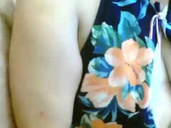 lilbratty_clouds_ogpuffdragon webcam model stream image