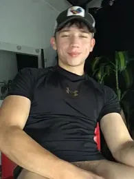 Salvatore_angelo webcam stripchat model stream image