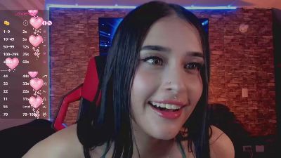 Charlotte_greys webcam model stream image