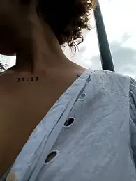 roxyrougee webcam stripchat model stream image