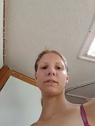 LenaGoldi webcam model stream image