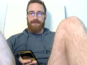 8inchesandsomeholes webcam model stream image