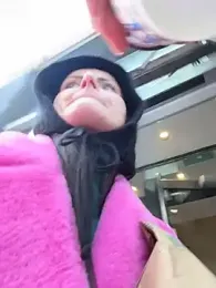 AnnaMaria- webcam model stream image