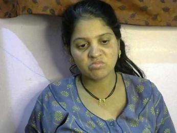 Poonam-2 webcam model stream image