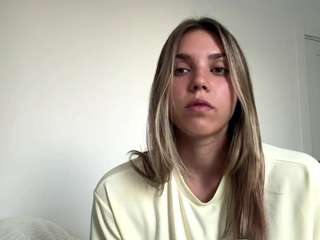 odellwheater webcam model stream image