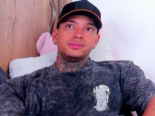 Stiven Collins webcam model stream image