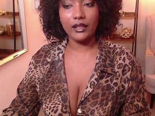 coral-lise webcam model stream image