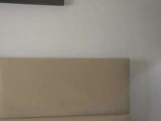 leilagladish webcam model stream image