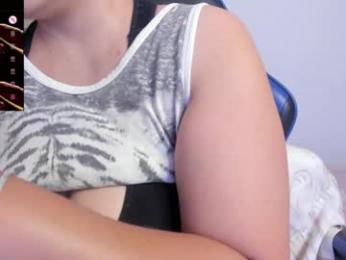 tarrant_ webcam model stream image