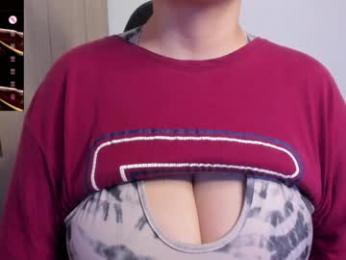 tarrant_ webcam model stream image