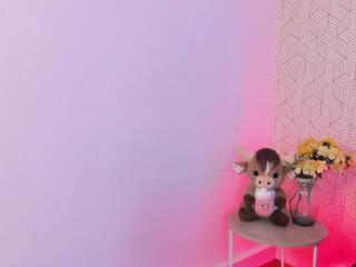 April Stonee webcam model stream image