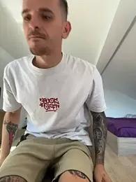 Huge_cock22cm webcam model stream image