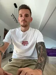 Huge_cock22cm webcam stripchat model stream image