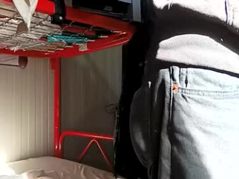 funny_quarantine webcam model stream image