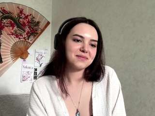 emy-bloom webcam model stream image