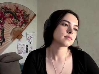 emy-bloom webcam model stream image
