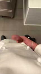 Pierus webcam model stream image