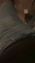 Pierus webcam model stream image