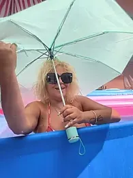 Lakylady webcam model stream image
