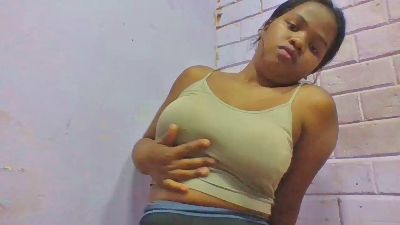 janni37 webcam cam4 model stream image