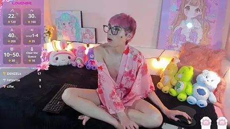 Strawberry_Kitty_ webcam model stream image