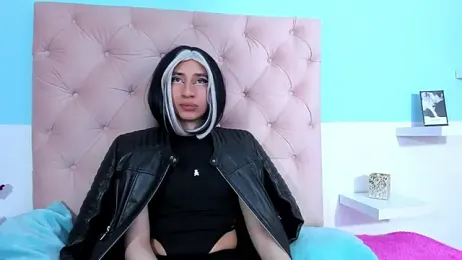 Charlothe_7 webcam stripchat model stream image