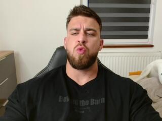 Beau Tucker webcam model stream image