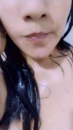 _lune webcam model stream image