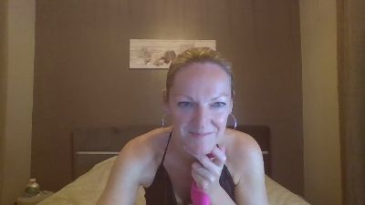 sisensuelle webcam model stream image