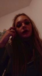 Sharon9_7 webcam model stream image