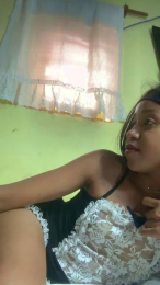 Luluz6 webcam model stream image