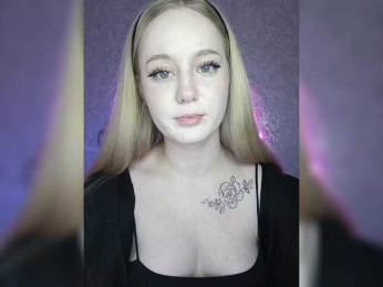 Mia_Wells webcam model stream image