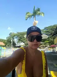 _kathaLopez_ webcam model stream image