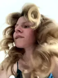 MaryHiggins webcam model stream image