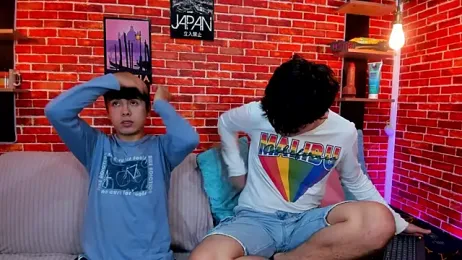 Hoot_boyss_ webcam model stream image