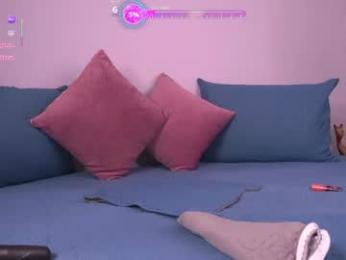 mia_reeves webcam model stream image