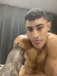 adrian_ray webcam stripchat model stream image