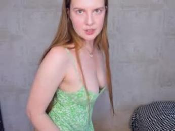 flora_fiore webcam model stream image