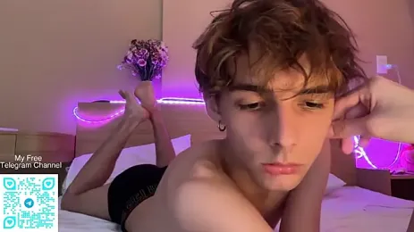 YourLucius webcam stripchat model stream image