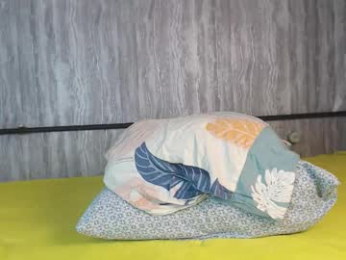 mira_one_ webcam chaturbate model stream image