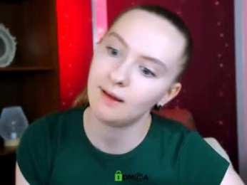 veloria_belle webcam model stream image