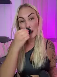 NastyMilf_ webcam model stream image