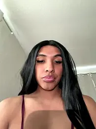 Ashleythelatina webcam model stream image