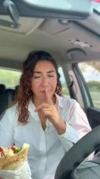 Lyly_laurensaa webcam cam4 model stream image