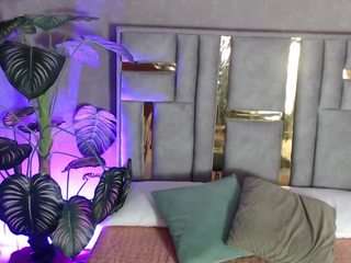 juliia-rose webcam model stream image