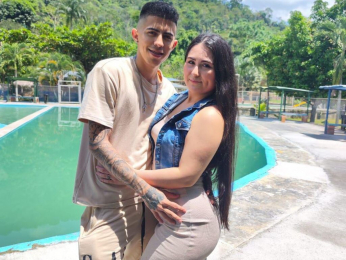 AdanAndZoe webcam model stream image