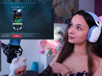 JuicyAngel webcam model stream image