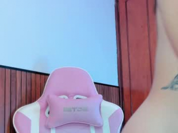 zyle_boobs_ webcam model stream image