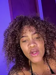 riri_brunnete webcam model stream image