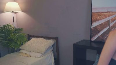 MitzieParonto webcam model stream image